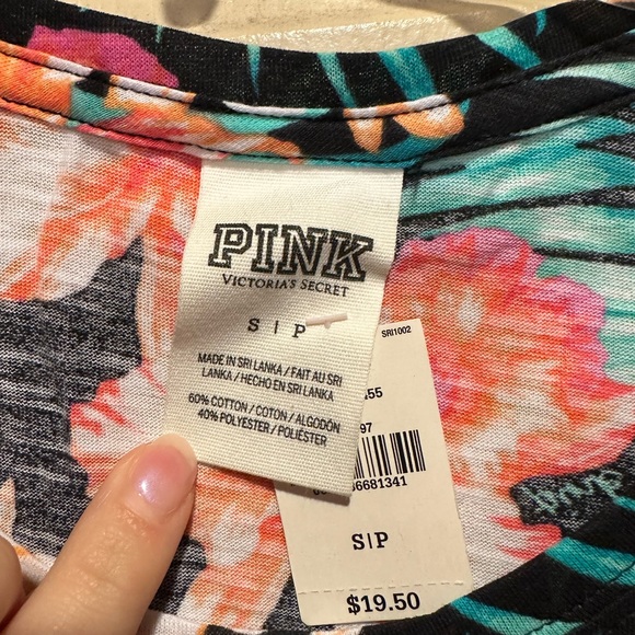 Victoria’s Secret Pink Tropical Floral Tee - Picture 2 of 3